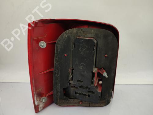 Right taillight VW PASSAT B5 Variant (3B5) 1.9 TDI | BP23739126C35 - Image 3