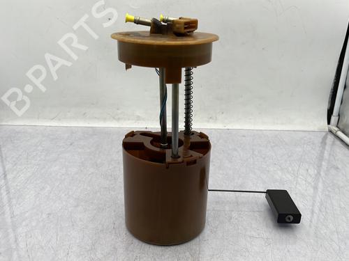 Used Fuel pump Fuel pump MERCEDES-BENZ SPRINTER 3-t Van (B903) 308 CDI (903.661, 903.662, 903.663) (82 hp) 33631052 33631052