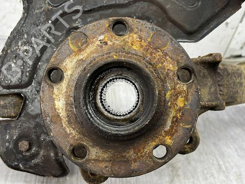 Left front steering knuckle VW PASSAT B5 (3B2) 1.9 TDI | BP31970737M25