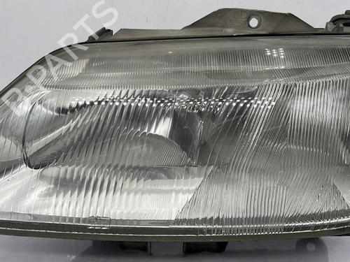 Left headlight RENAULT ESPACE III (JE0_) 1.9 dTi (JE0M) | BP29618273C28 