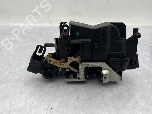Serrure avant gauche MERCEDES-BENZ CLK (C208) CLK 200 Kompressor (208.345) (192 hp) 32321188