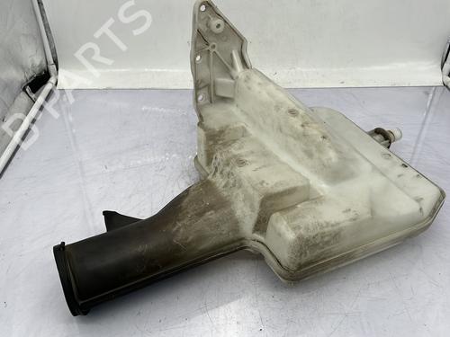 windscreen-washer-tank-mercedes-benz-sprinter-35-t-van-b907-b910-2018-30870469 main image