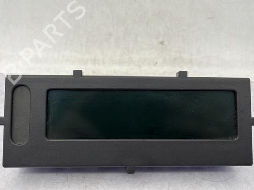 Used Display monitor RENAULT CLIO III (BR0/1, CR0/1) 1.2 16V (BR0P, CR0P) (101 hp) 31300538