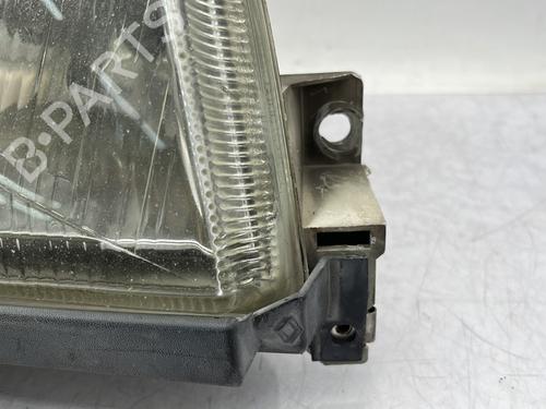 Right headlight RENAULT CLIO I (B/C57_, 5/357_) 1.2 (B/C/S577) | BP29839405C29 
