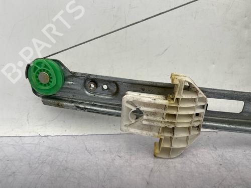 Used Front right window mechanism Front right window mechanism FORD FOCUS I Turnier (DNW) 1.8 Turbo DI / TDDi (90 hp) 33984233 33984233