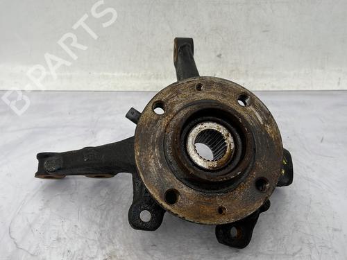 Used Left front steering knuckle OPEL CORSA F (P2JO) 1.2 (68) (101 hp) 31601802