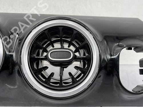 Used Air vent Air vent MERCEDES-BENZ A-CLASS (W177) A 200 (177.087) (163 hp) 30730996 30730996