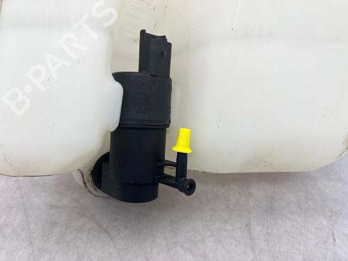 Used Windscreen washer tank Windscreen washer tank 38269158 38269158