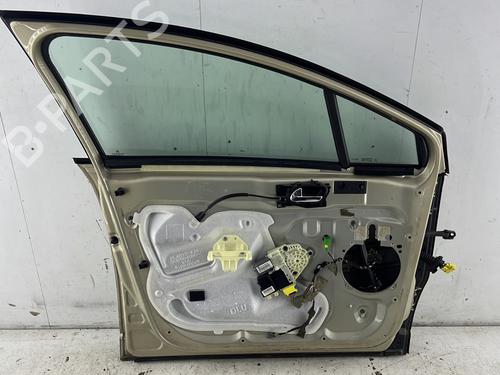 Used Left front door Left front door 29839322 29839322