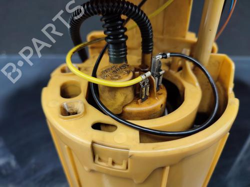 Used Fuel pump SKODA OCTAVIA II (1Z3) 2.0 TDI 16V (140 hp) 23752531