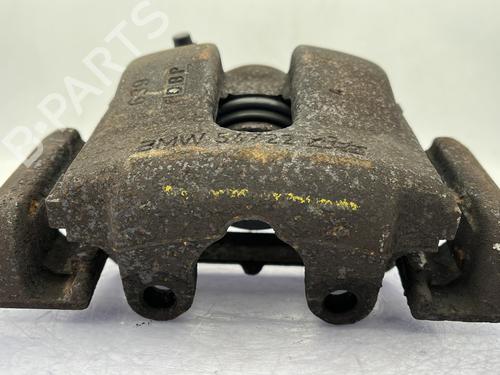 Used Left front brake caliper BMW 3 (E46) 320 d (150 hp) 23761849