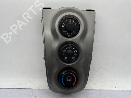 Commande Chauffage TOYOTA YARIS (_P9_) 1.33 VVT-i (NSP90_, NSP90R) (100 hp) 23755647