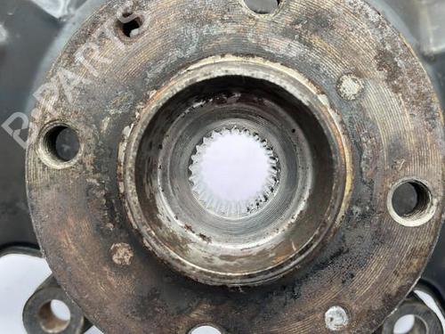 Used Right front steering knuckle Right front steering knuckle SUZUKI SWIFT III (MZ, EZ) 1.3 DDiS (RS413D) (75 hp) 23750014 23750014