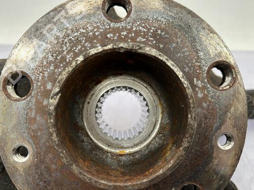 Used Right front steering knuckle Right front steering knuckle RENAULT LAGUNA III (BT0/1) 1.5 dCi (BT00, BT0A, BT0T, BT1J) (110 hp) 24232942 24232942