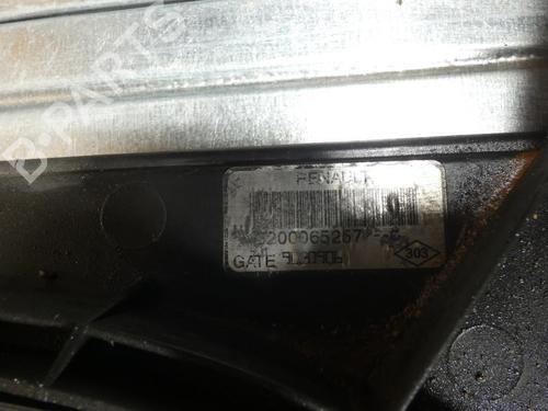 Used Radiator fan Radiator fan 23697249 23697249