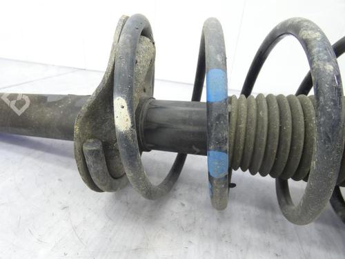 Used Right front shock absorber Right front shock absorber PEUGEOT 206+ (2L_, 2M_) 1.1 (60 hp) 23698621 23698621