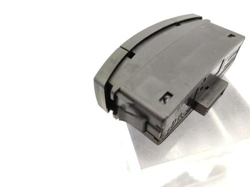 Used Warning switch Warning switch BMW 1 (E87) 120 d (163 hp) 23749858 23749858