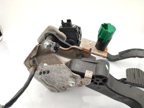 Pedal PEUGEOT 208 I (CA_, CC_) 1.4 HDi | BP23720005I4