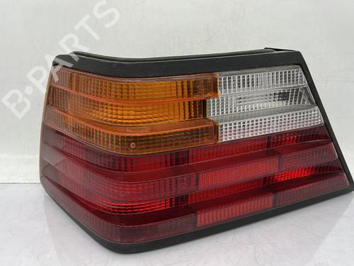 Used Left taillight MERCEDES-BENZ 124 Saloon (W124) 300 E-24 (124.031) (220 hp) 25716726
