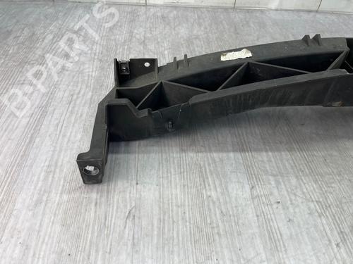 Travessa Travessa CITROËN C3 Picasso (SH_) 1.2 THP 110 (SHHNZ6) (110 hp) 39578412 39578412