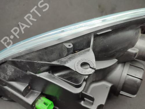 Right headlight FORD FIESTA V (JH_, JD_) 1.3 | BP23679735C29 