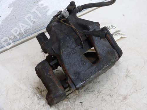 Used Right front brake caliper ALFA ROMEO 147 (937_) 1.9 JTDM 8V (937.AXD1A, 937.AXU1A, 937.BXU1A) (120 hp) 23694063