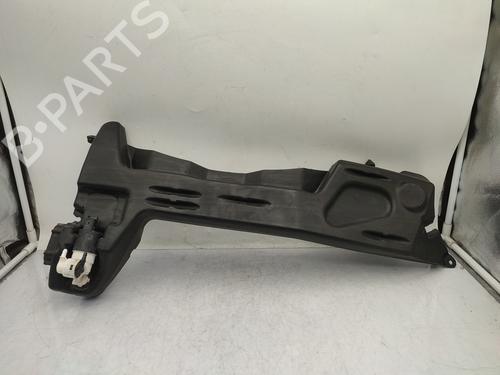 Used Windscreen washer tank CITROËN C4 Picasso II 1.6 HDi / BlueHDi 115 (115 hp) 29477568