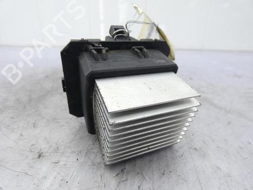 Used Heater resistor RENAULT SCÉNIC III (JZ0/1_) 1.9 dCi (JZ0J, JZ1J, JZ1K, JZ1S) (131 hp) 23673535