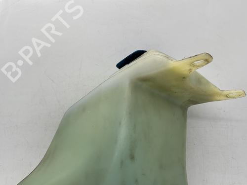 Windscreen washer tank VW POLO III (6N1) 64 1.9 D | BP24658890C113