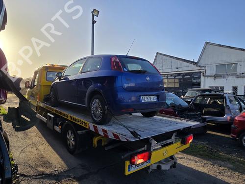 Peças FIAT GRANDE PUNTO (199_) 1.3 D Multijet 4908409