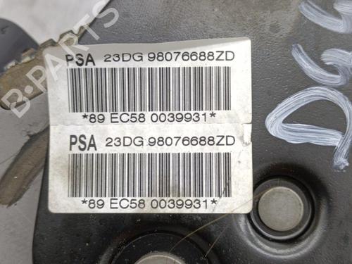 Hand brake PEUGEOT 208 I (CA_, CC_) 1.6 HDi | BP23707957I18
