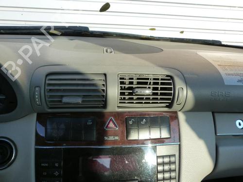 Right front window motor MERCEDES-BENZ C-CLASS (W203) C 220 CDI (203.008) | BP23669663E20 
