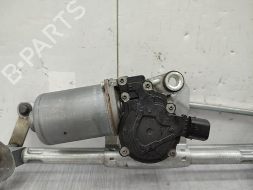 Front wiper motor TOYOTA YARIS (_P1_) 1.0 (SCP10_, SCP10R) | BP23740304M29 