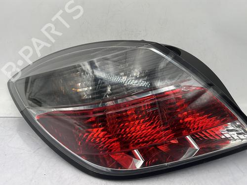 Used Left taillight OPEL ASTRA H GTC (A04) 1.9 CDTi (L08) (150 hp) 23761656