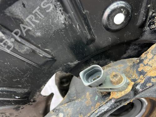Right front steering knuckle VW TOUAREG (7LA, 7L6, 7L7) 3.0 V6 TDI | BP23755573M26 