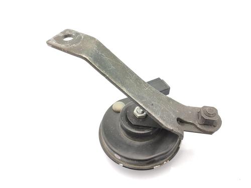 horn-toyota-auris-_e18_-2012-2013-2014-2015-2016-2017-2018-2019-23751704 main image