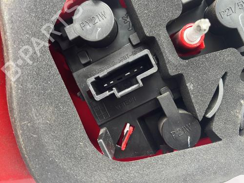 Right taillight PEUGEOT 206+ (2L_, 2M_) 1.4 i (2LKFWA, 2MKFWA) | BP23681596C35 
