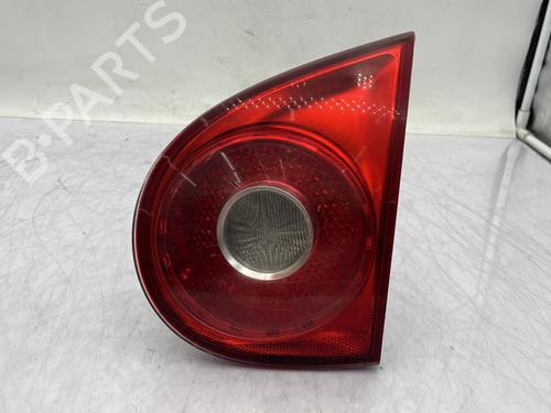 Fanale portellone destro VW GOLF V (1K1) 1.9 TDI (105 hp) 32290775