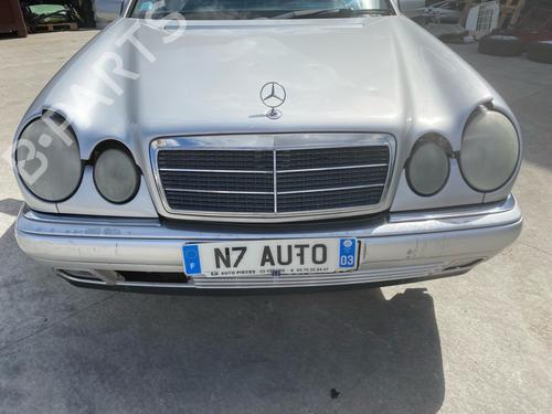 Dashboard MERCEDES-BENZ E-CLASS (W210) E 240 (210.061) | BP36440136C46 - Image 65