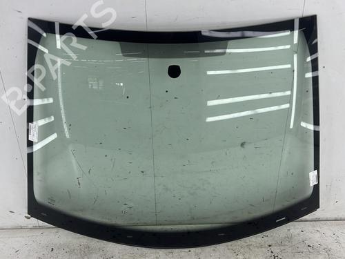 Used Windscreen CITROËN C3 II (SC_) 1.1 i (60 hp) 28375585