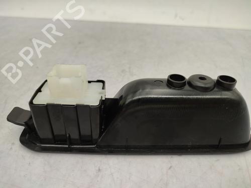 Used Left rear window switch Left rear window switch DACIA DUSTER (HM_) 1.5 dCi 115 4x4 (114 hp) 26657281 26657281