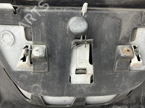 Used Grille Grille PEUGEOT EXPERT Van (VF3A_, VF3U_, VF3X_) 2.0 HDi 120 (120 hp) 33729694 33729694