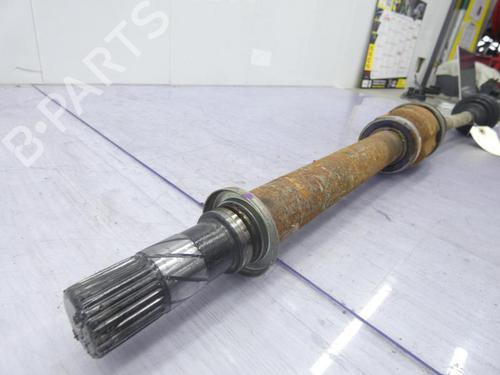 Used Right front driveshaft Right front driveshaft RENAULT CLIO III (BR0/1, CR0/1) 1.5 dCi (75 hp) 23696215 23696215