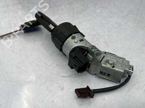 Used Electronic module Electronic module CITROËN C3 II (SC_) 1.1 i (60 hp) 33021509 33021509