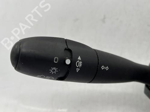 Used Steering column stalk CITROËN C2 (JM_) 1.4 HDi (68 hp) 30814620