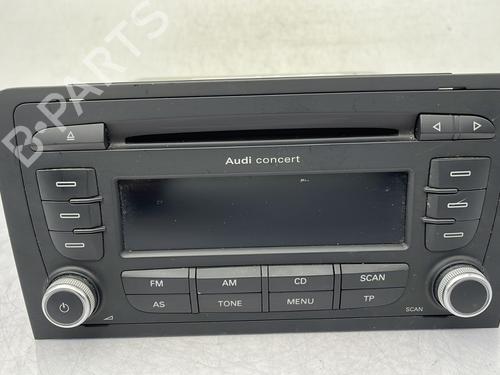 Used Radio Radio AUDI A3 Sportback (8PA) 1.6 TDI (105 hp) 33217832 33217832