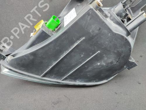Right headlight FORD FIESTA V (JH_, JD_) 1.4 TDCi | BP23731074C29 