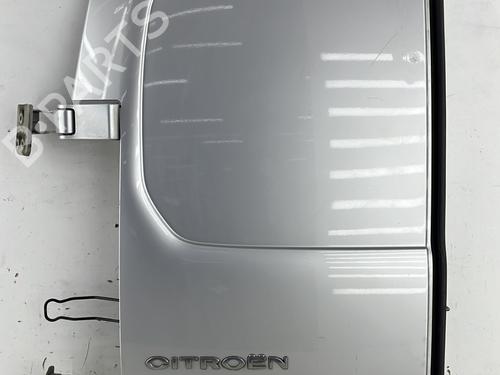 Portón trasero izquierdo CITROËN JUMPY II Van 2.0 HDi 120 (120 hp) 23761554