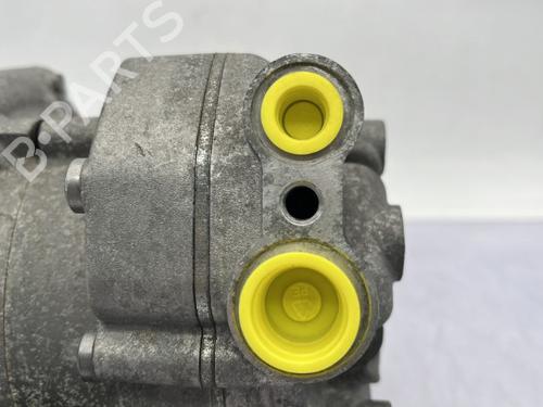 Used AC compressor AC compressor OPEL ASTRA J (P10) 1.7 CDTI (68) (110 hp) 23742264 23742264