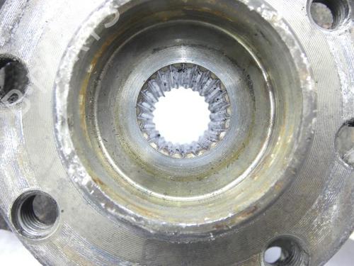 Used Right front steering knuckle Right front steering knuckle OPEL CORSA B (S93) 1.0 i 12V (F08, F68, M68) (54 hp) 23701033 23701033